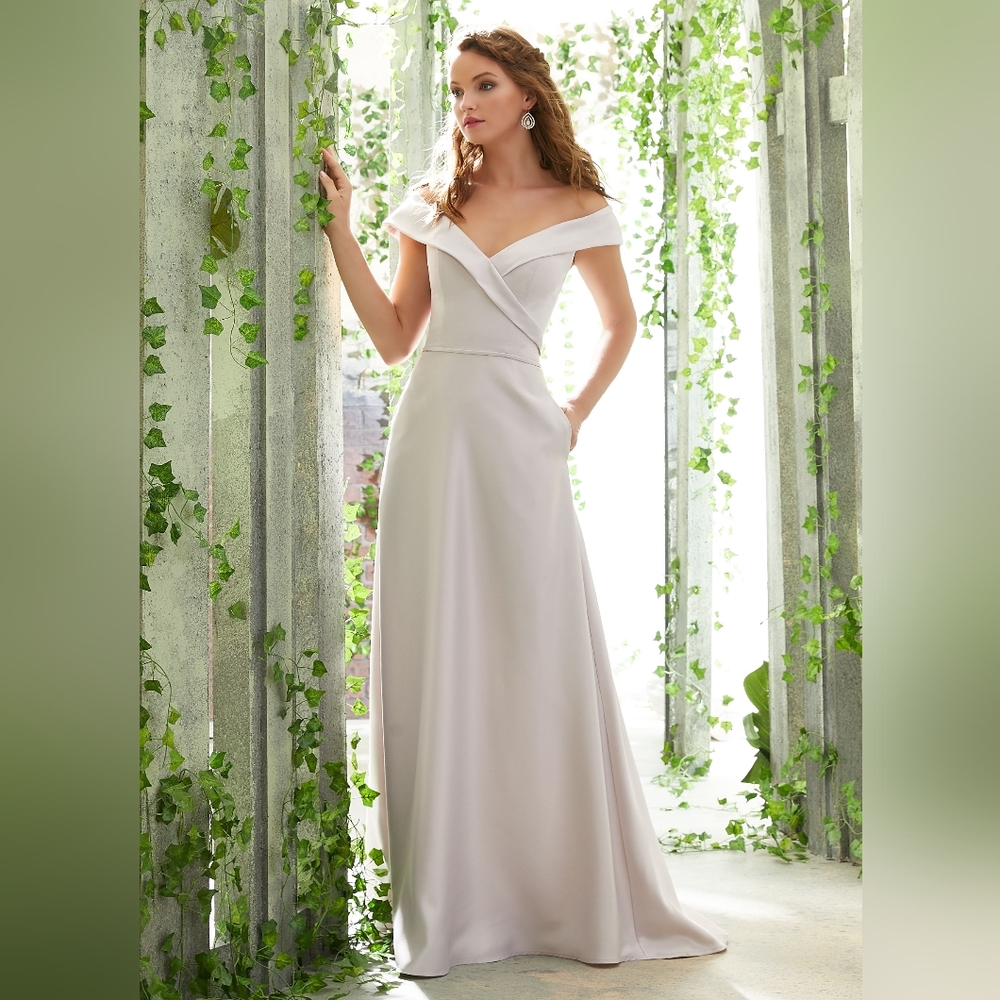 Ivory Satin Dress with Pockets!